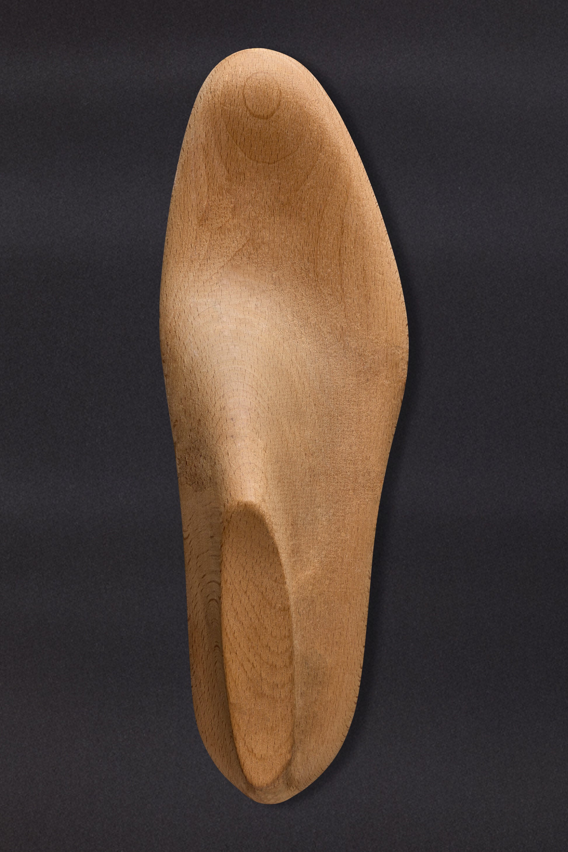 Mens Formal Round Toe - 18mm Heel Height / 19mm Toe Spring - Wooden shoe last - TOP VIEW